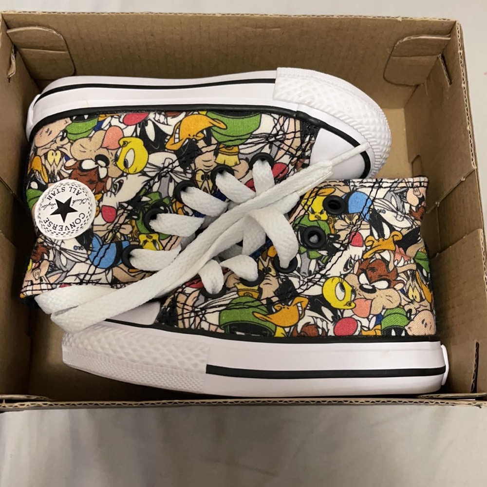 Converse toddle 4 infant
